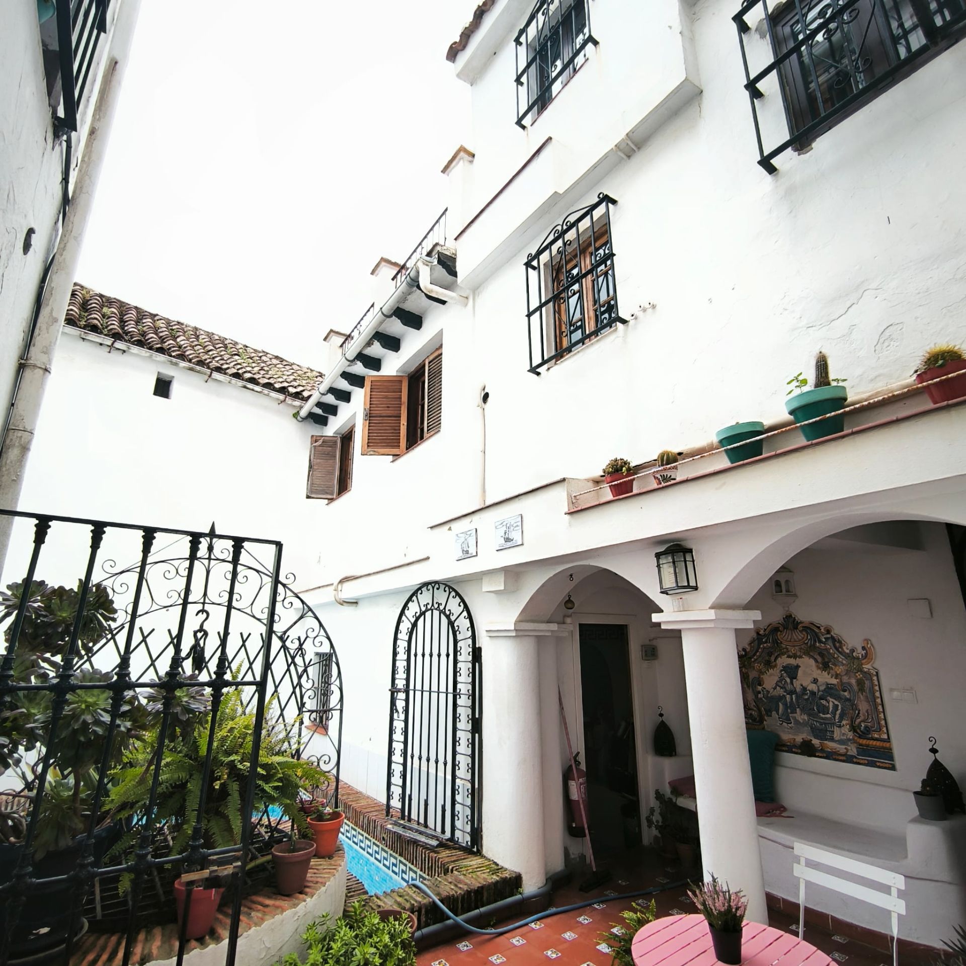 Vista exterior de Casa o xalet en venda en San Roque amb Terrassa i Piscina