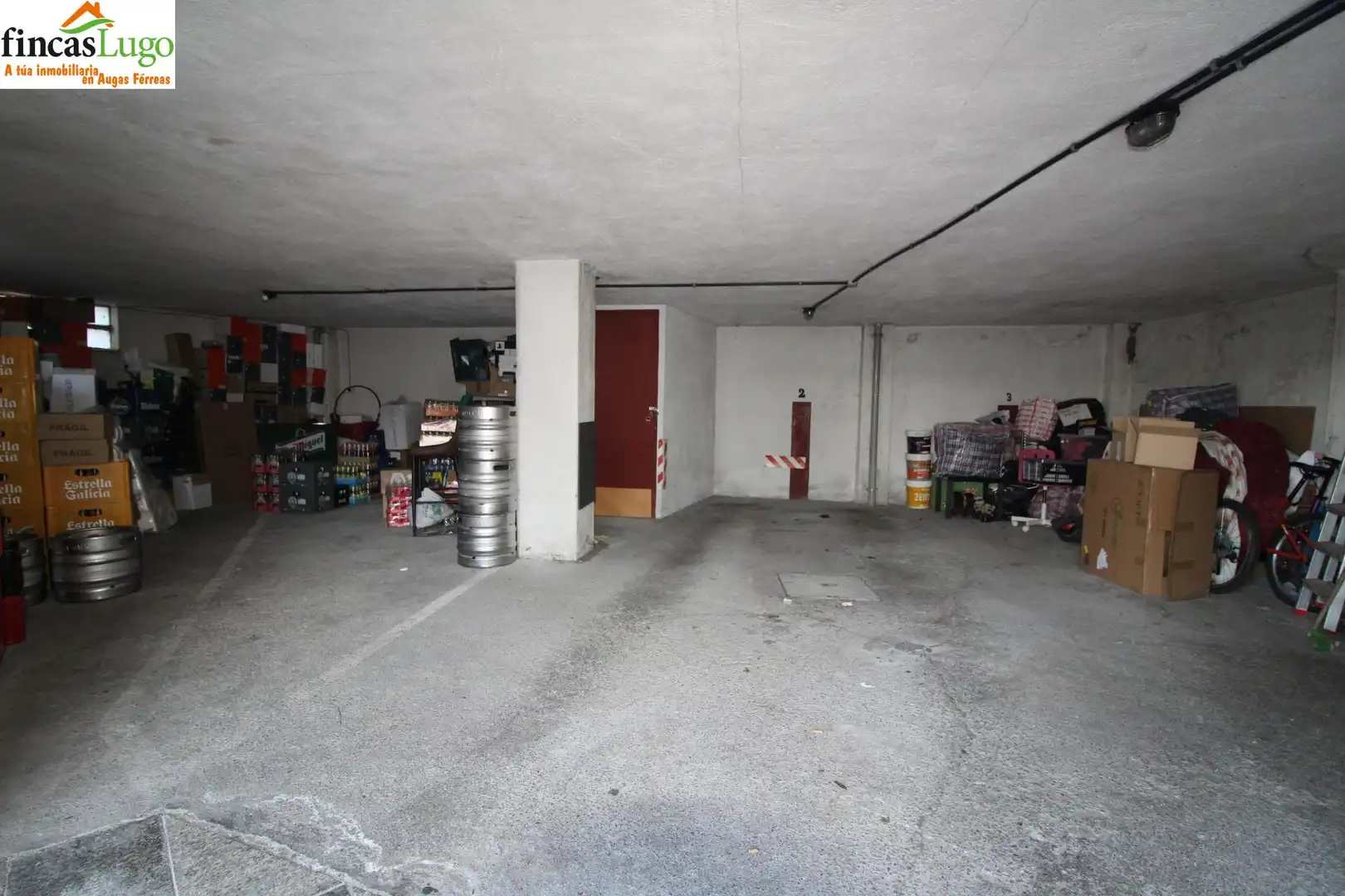 Parking de Piso en venta en Lugo con Calefacción y Trastero