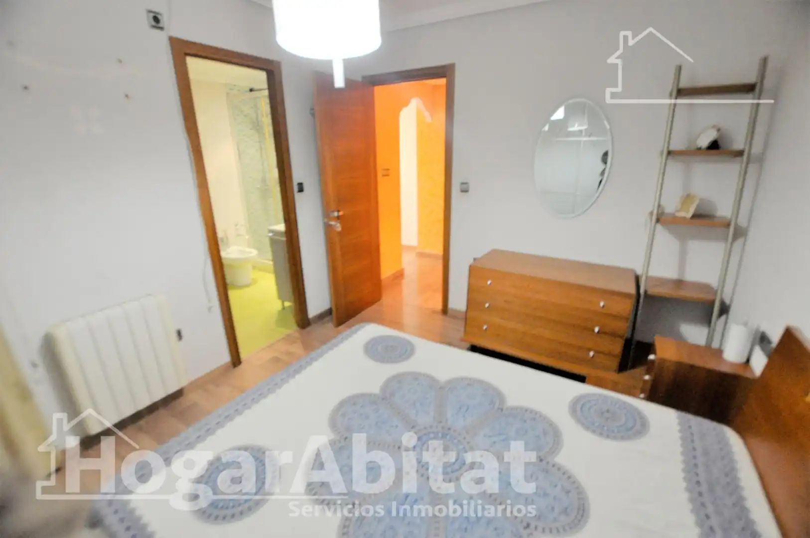 Schlafzimmer von Wohnung zum Verkauf in Xirivella mit Heizung, Parkett und Möbliert