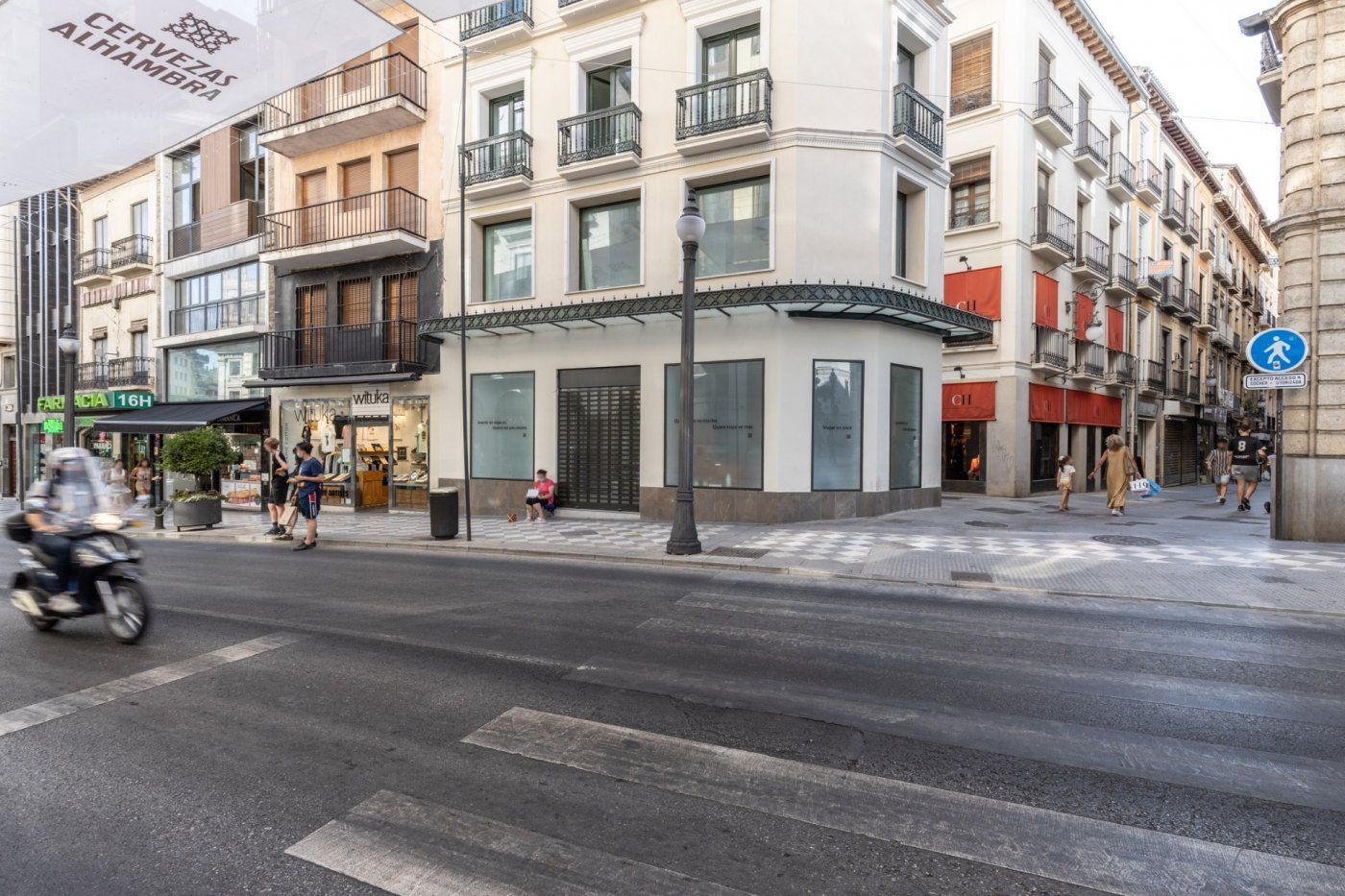 Building for sale in Calle salamanca, Centro - Sagrario