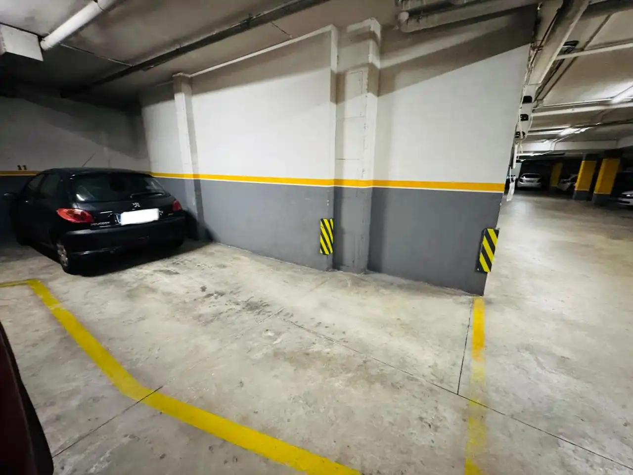 Parking de Piso en venta en Sabadell con Aire acondicionado, Calefacción y Parquet