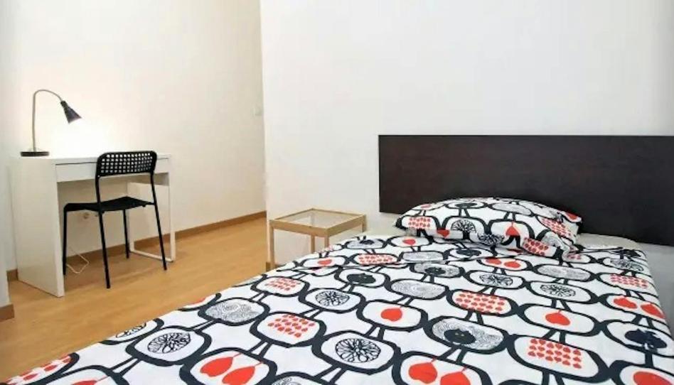 Foto 1 de Pis per a compartir a N/a, El Raval, Barcelona