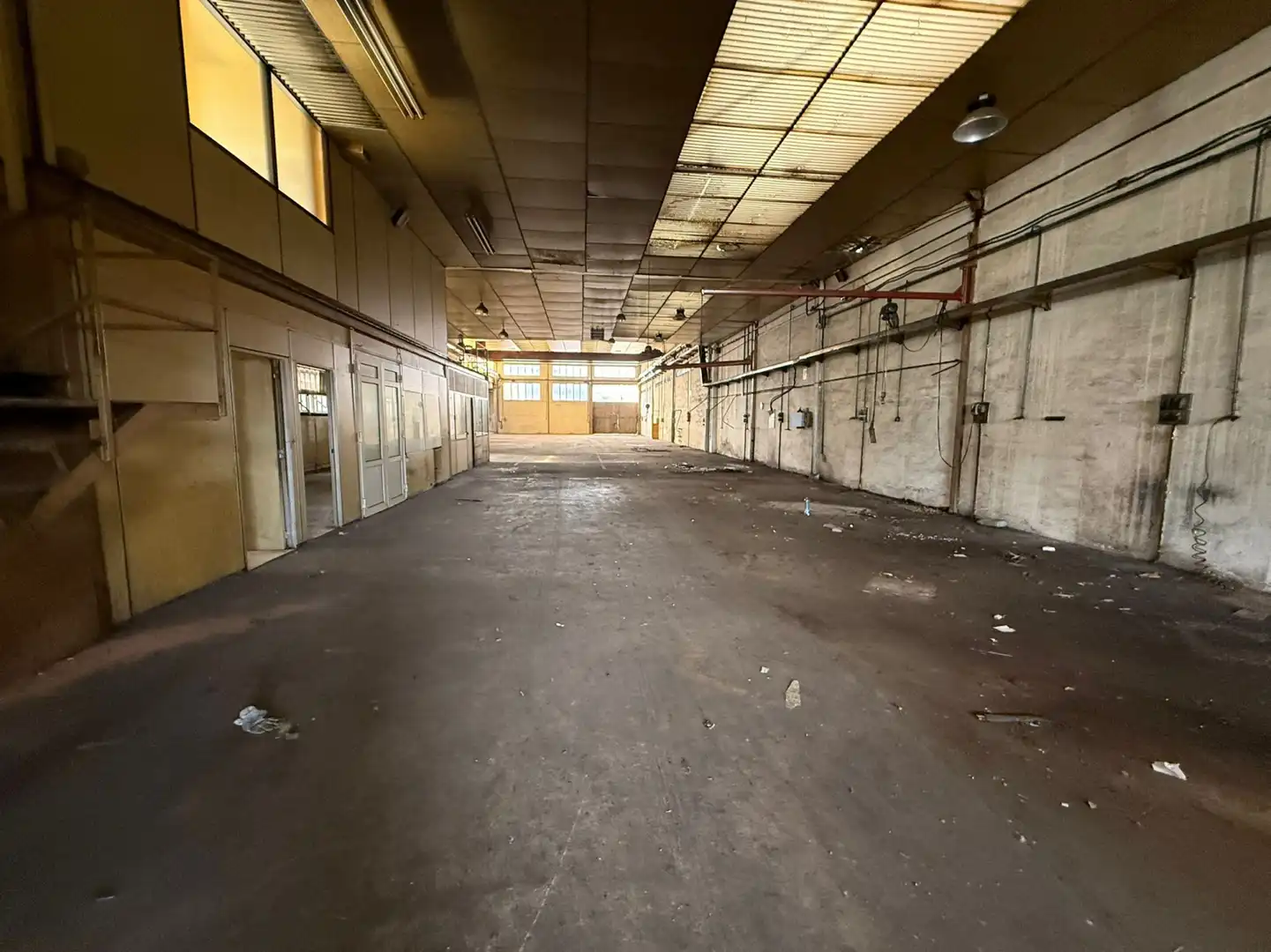 Industriegebäude zum Verkauf in La Portalada - Varea, imagen 2
