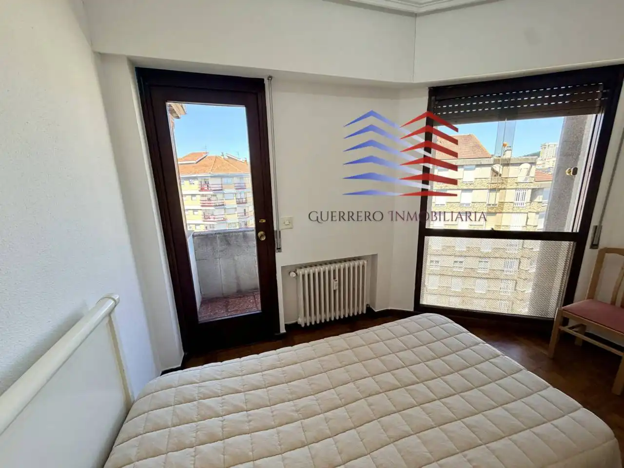 Terrassa de Pis de lloguer en Ourense Capital  amb Calefacció, Parquet i Traster