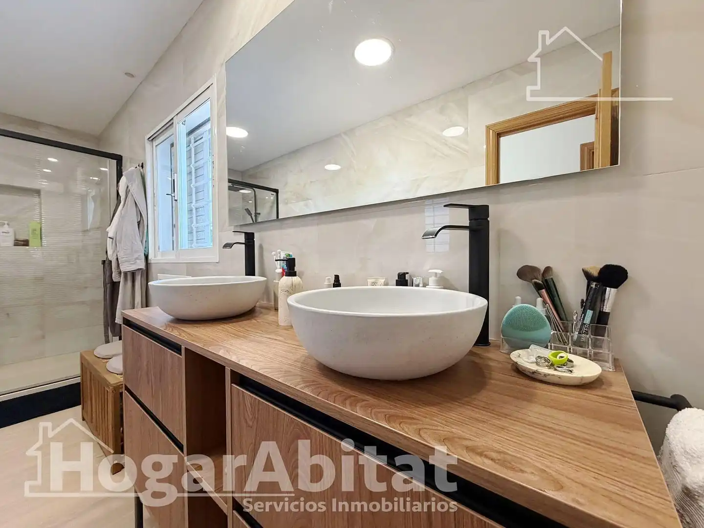 Bathroom of Houses for sale in Moncada  with Air Conditioner, Heating and Private garden