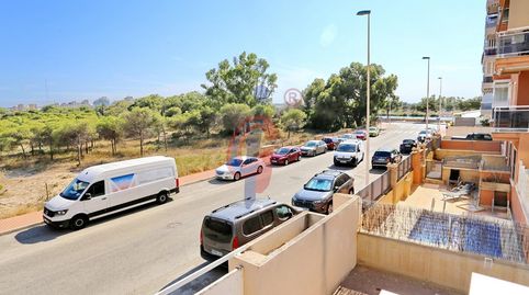 Foto 5 de Apartament en venda a Calle Médico Basilio Paredes, 5, Puerto Deportivo, Guardamar del Segura