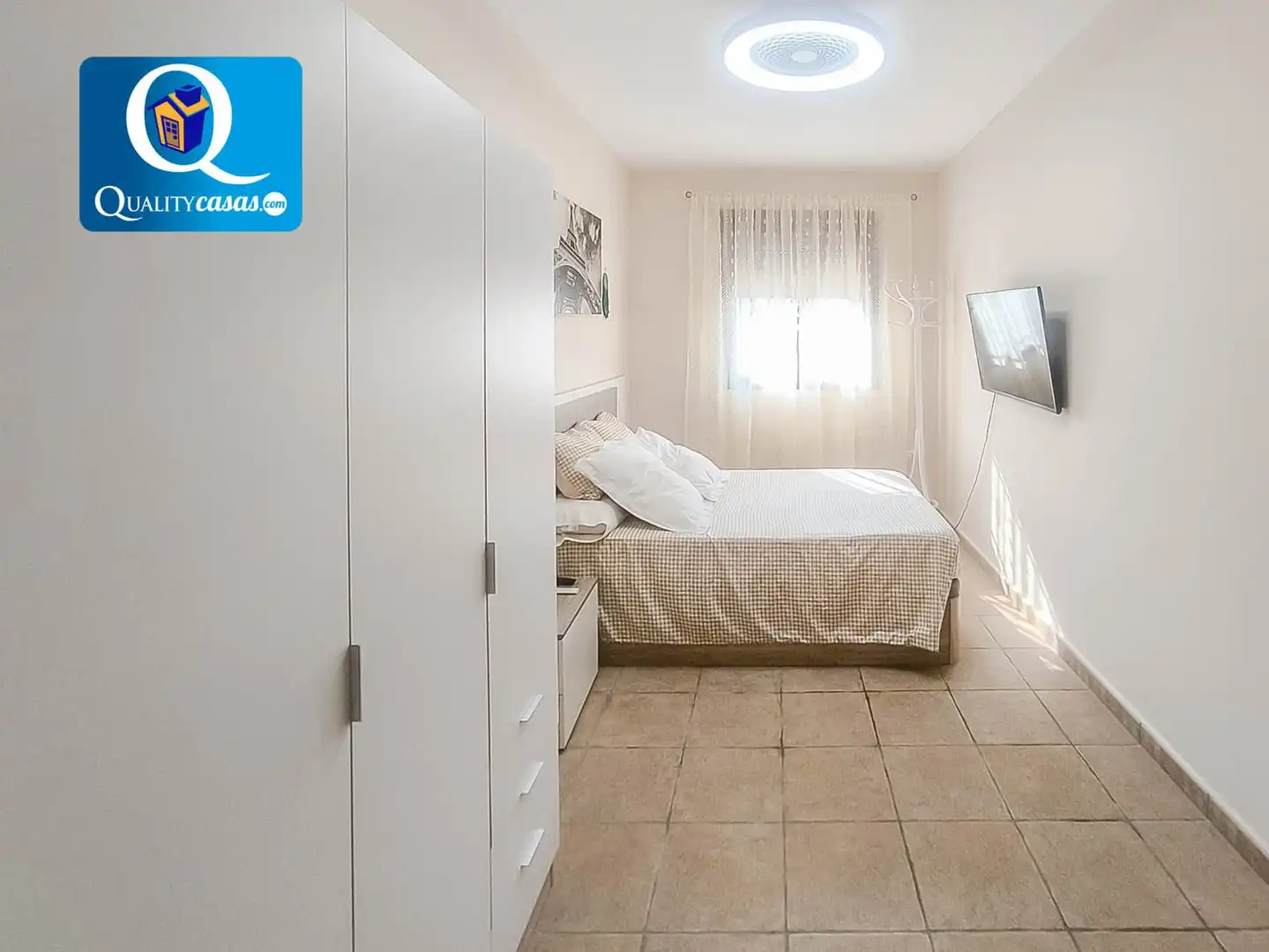 Habitación de Dúplex en venta en Alicante / Alacant con Aire acondicionado, Calefacción y Terraza
