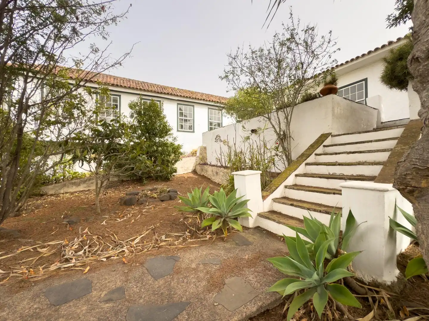 Vista exterior de Casa o xalet en venda en Tegueste amb Jardí privat, Terrassa i Balcó