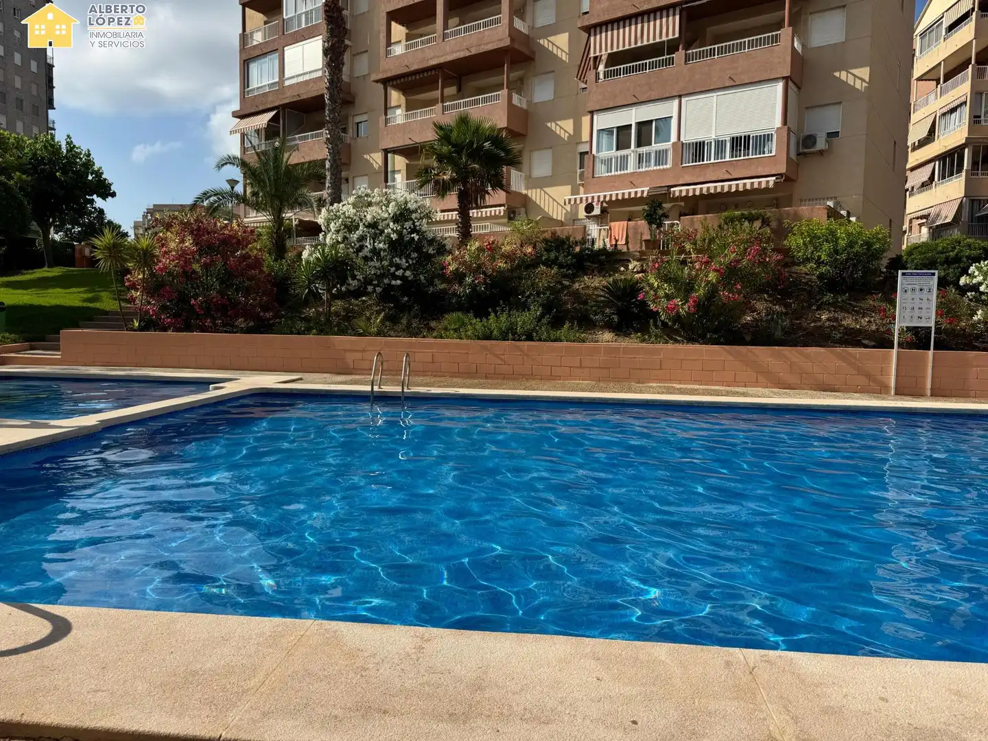 Piso de alquiler en Los Arenales del Sol
