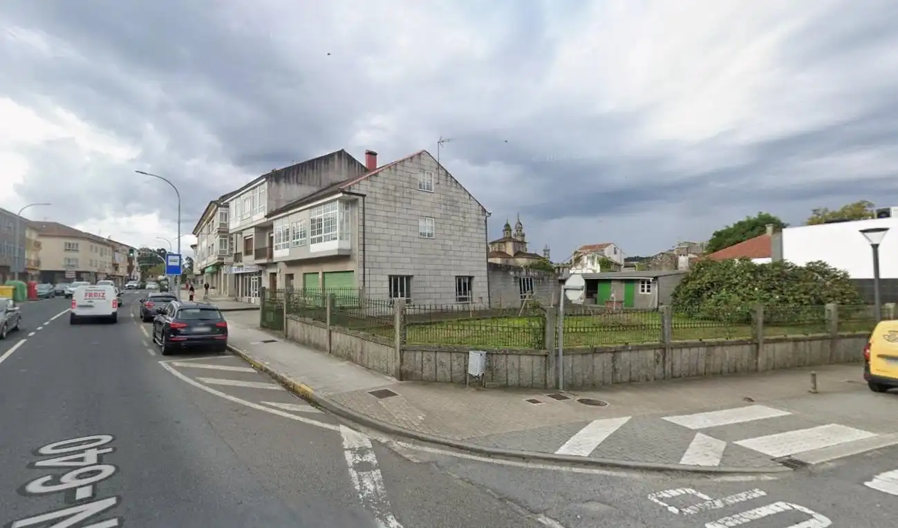 Casa adosada en venta en Cuntis