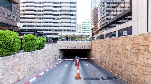 Foto 2 de Garaje en venta en Castellana, 135, Castillejos - Cuzco, Madrid Capital