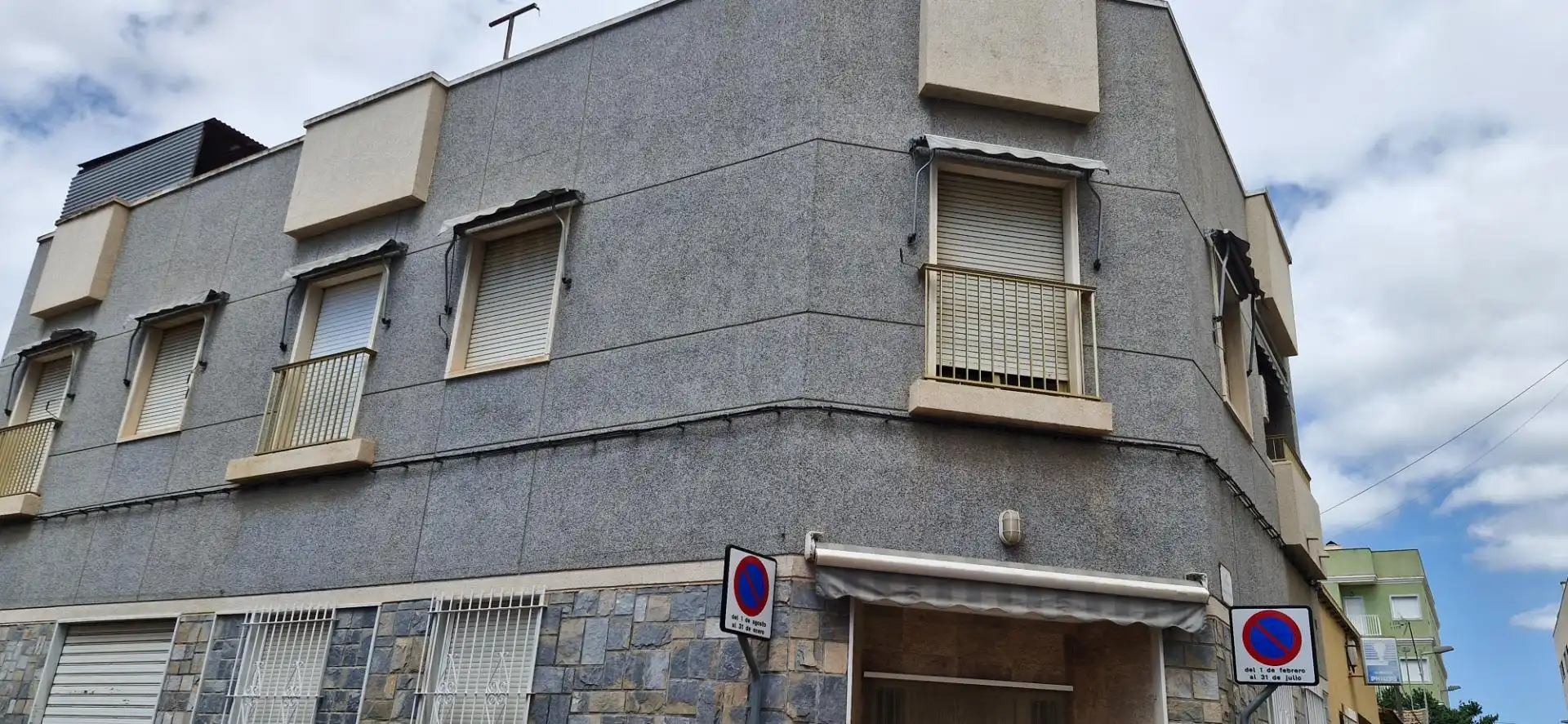 Exterior view of Flat for rent in Elche / Elx  with Air Conditioner, Terrace and Balcony