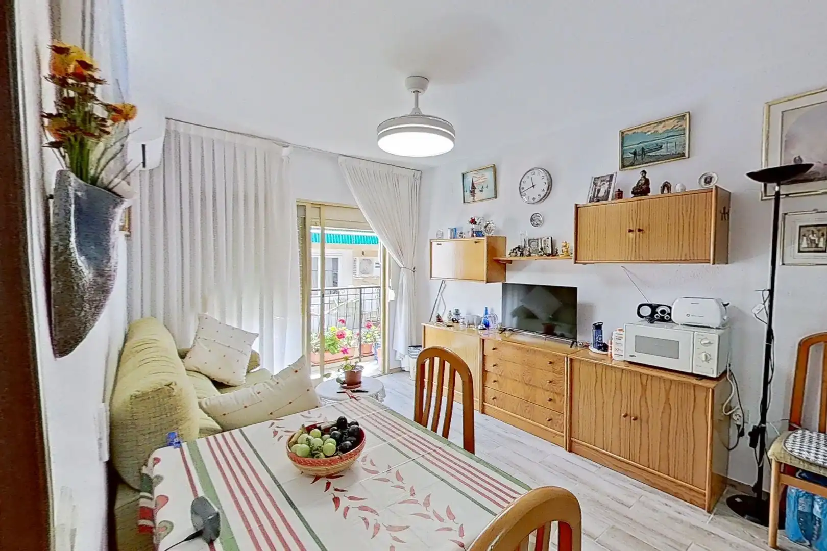 Wohnzimmer von Wohnungen zum Verkauf in Benidorm mit Klimaanlage, Heizung und Terrasse