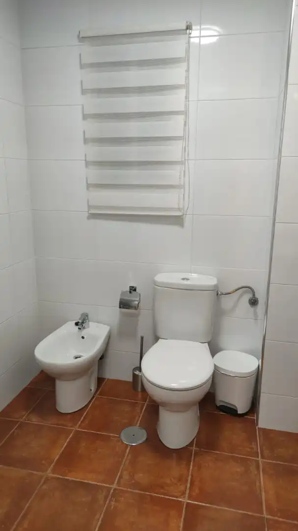 Baño de Piso de alquiler en Jaén con Amueblado