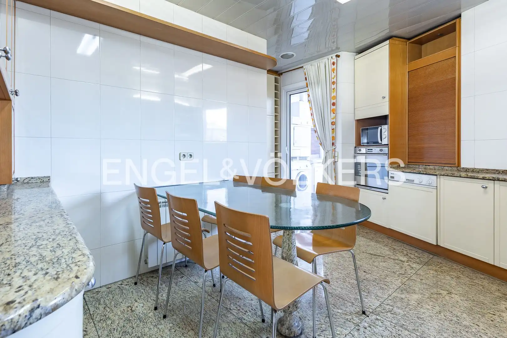 Cocina de Piso en venta en Barcelona con Aire acondicionado, Calefacción y Terraza