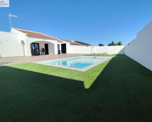 Piscina de Casa o xalet en venda en Torrevieja amb Aire condicionat, Calefacció i Jardí privat