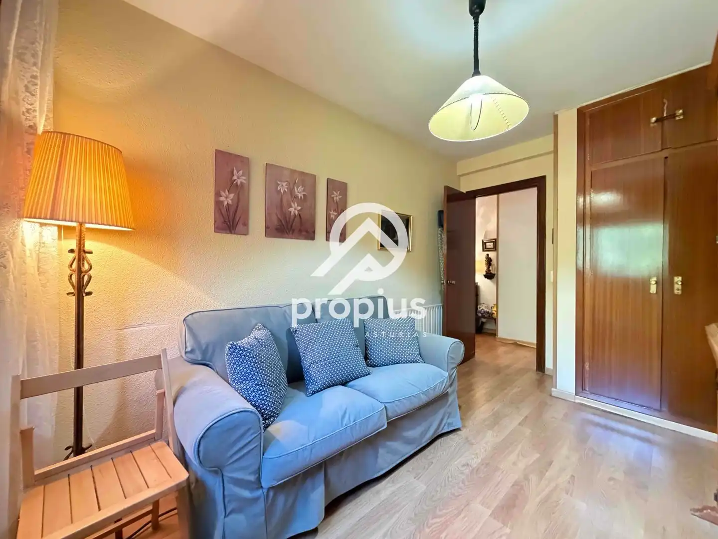Sala de estar de Piso en venta en Hoyo de Manzanares con Calefacción, Parquet y Terraza