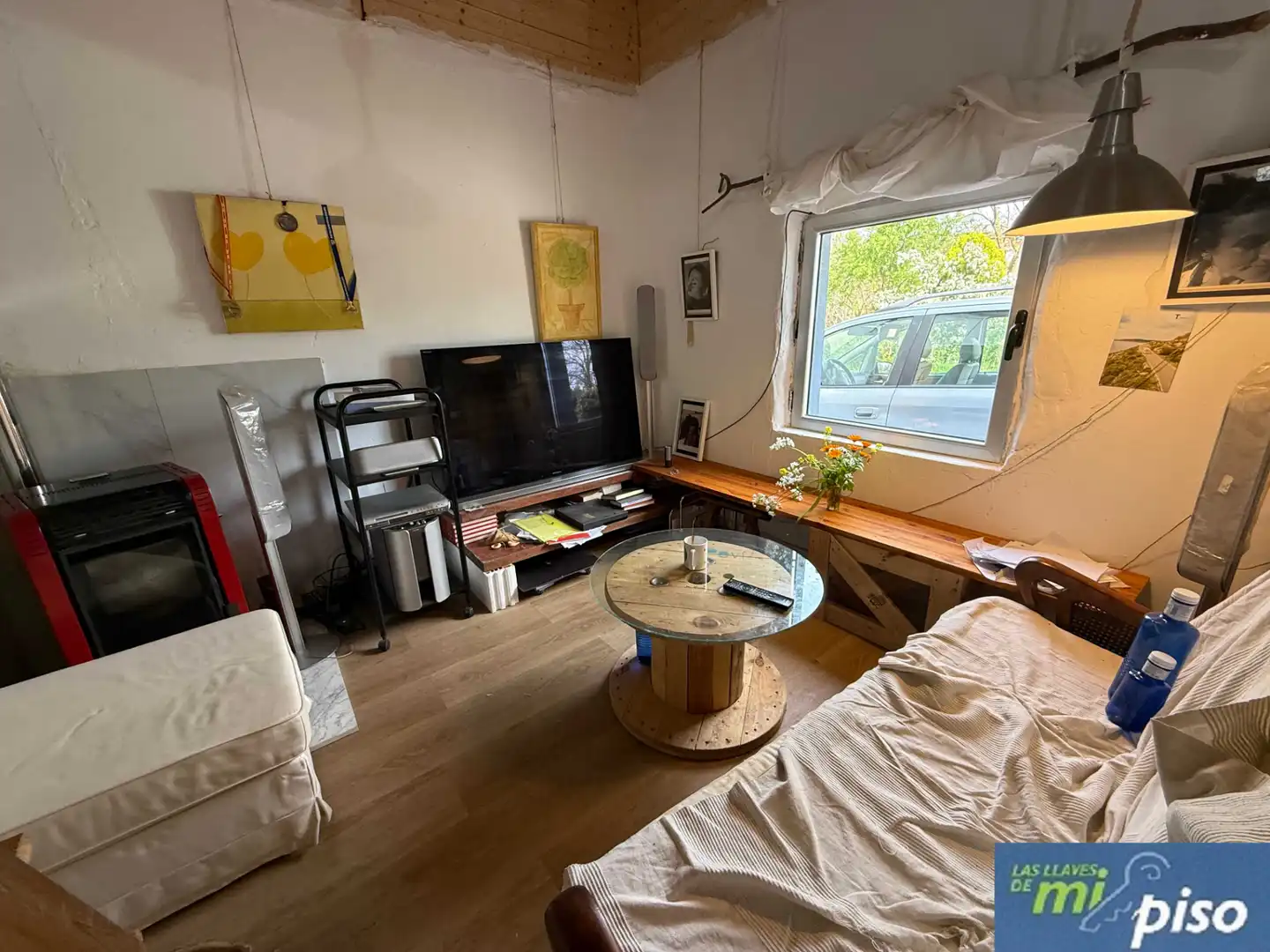 Sala d'estar de Casa o xalet en venda en Valladolid amb Calefacció, Jardí privat i Parquet