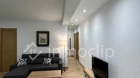 Foto 2 de Piso de alquiler en Calle Granate, Pizarrales, Salamanca Capital