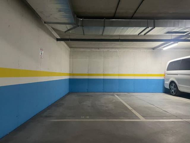 Garaje en Alquiler en El Bibio - Parque