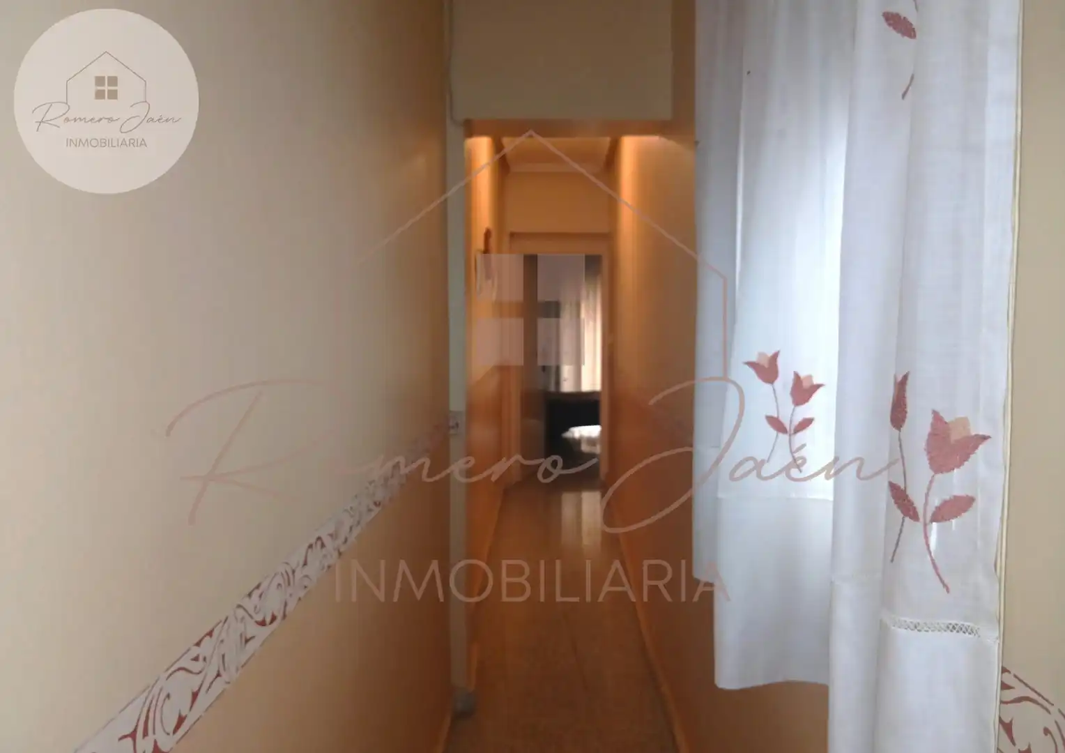 Flat for sale in Jaén  with Air Conditioner and Furnished