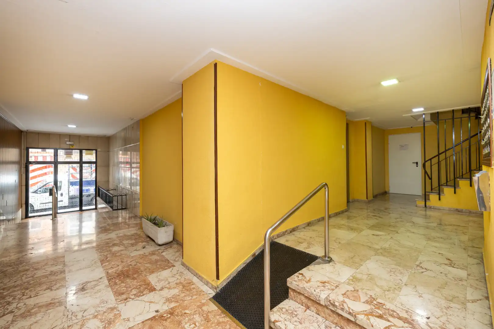 Piso con terraza en alquiler en Calle Martínez de la Rosa, imagen 23