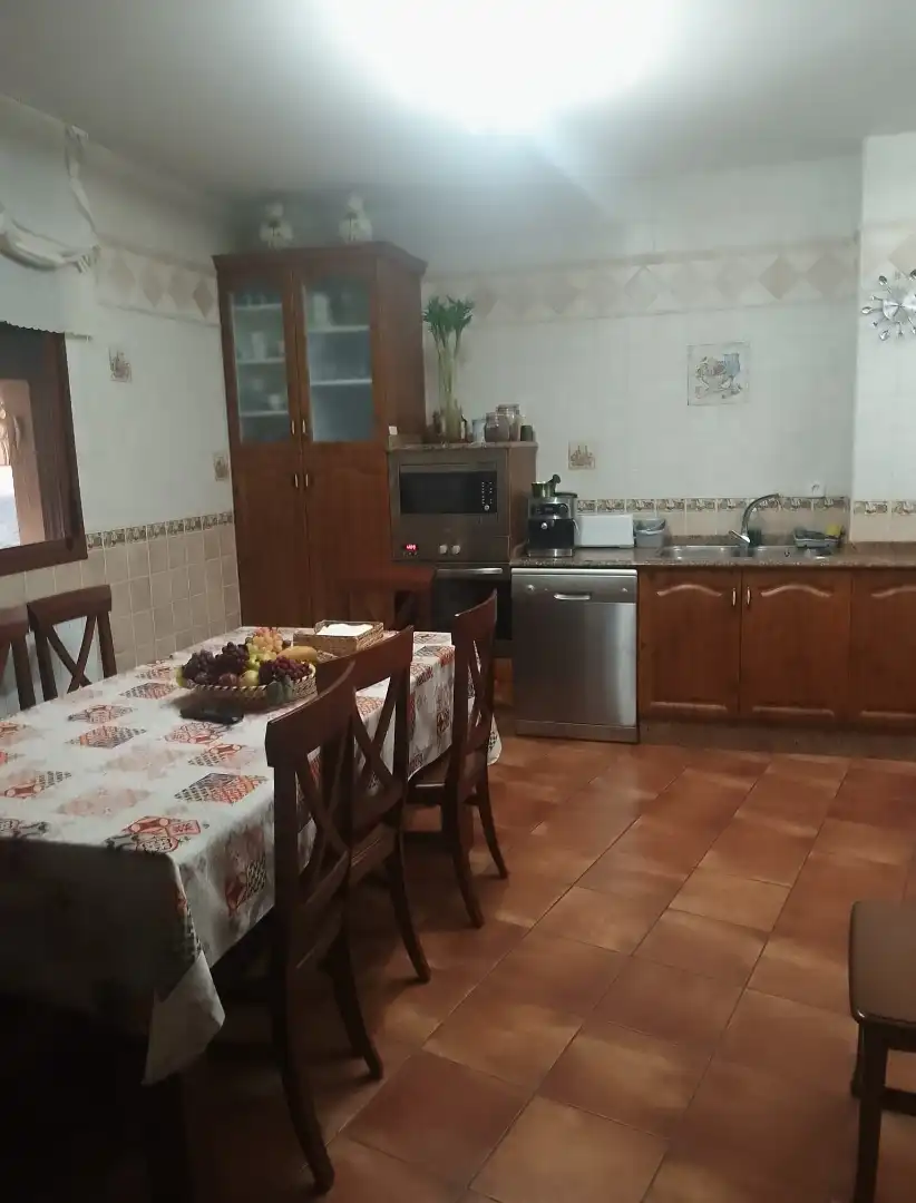 Cocina de Edificio en venta en Malpica de Tajo con Alarma
