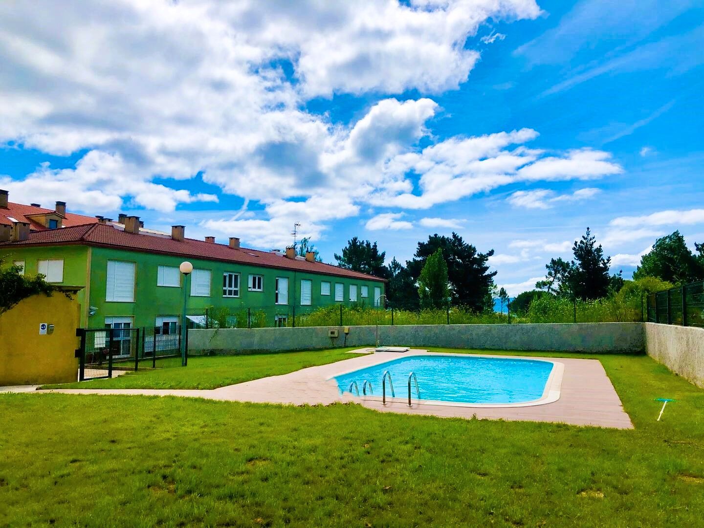 Piscina de Apartament de lloguer en Fisterra amb Traster, Moblat i Forn