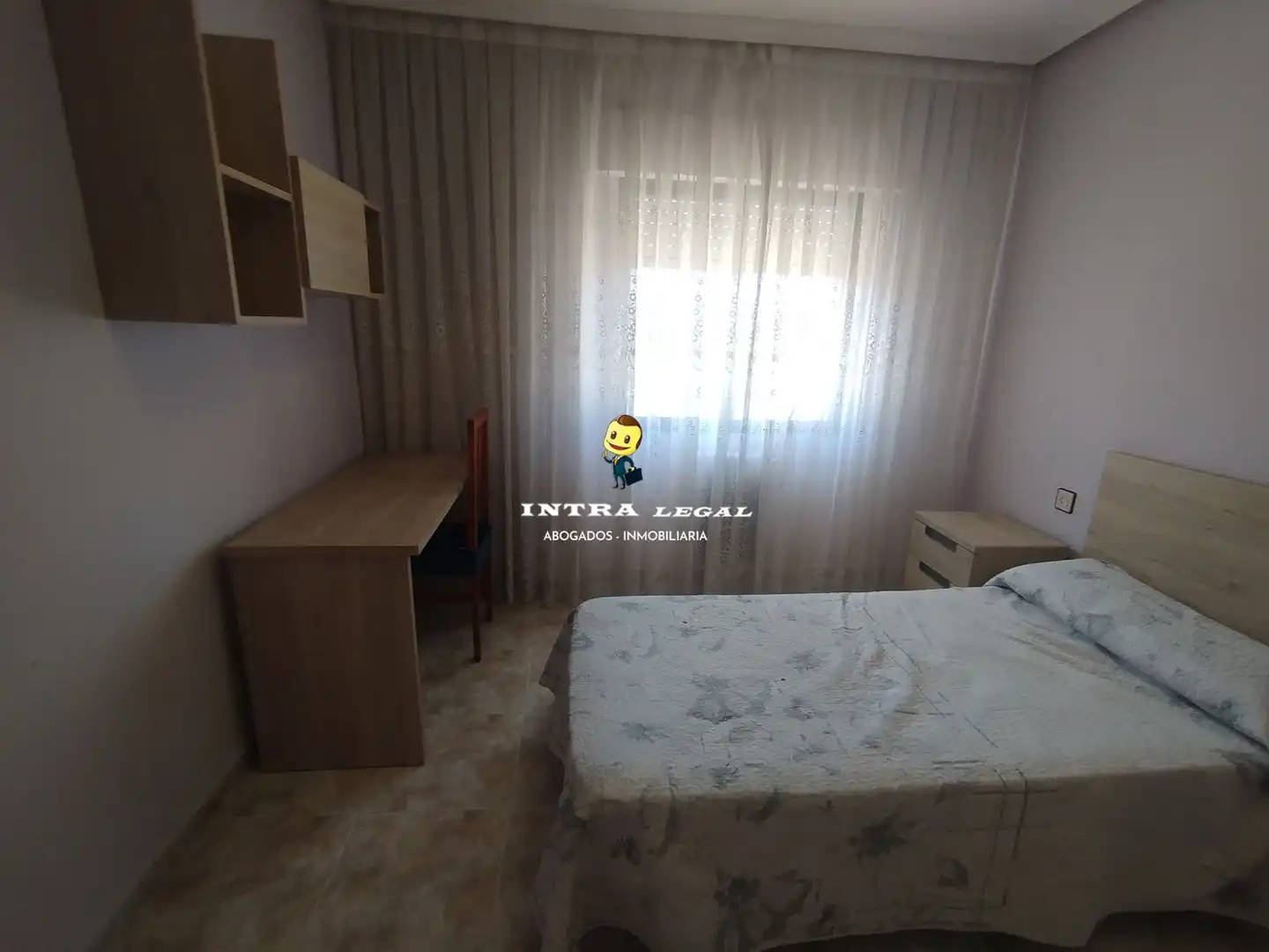 Habitación de Piso para compartir en Salamanca con Calefacción, Terraza y Amueblado