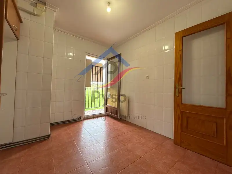 Àtic en venda en Ruiloba amb Calefacció, Jardí privat i Balcó