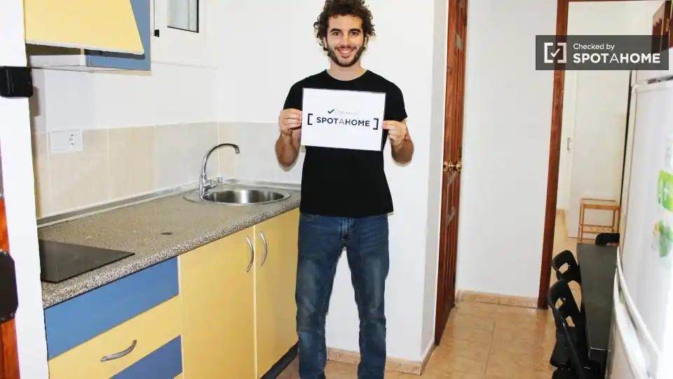 Habitació a Sant Gervasi- Galvany