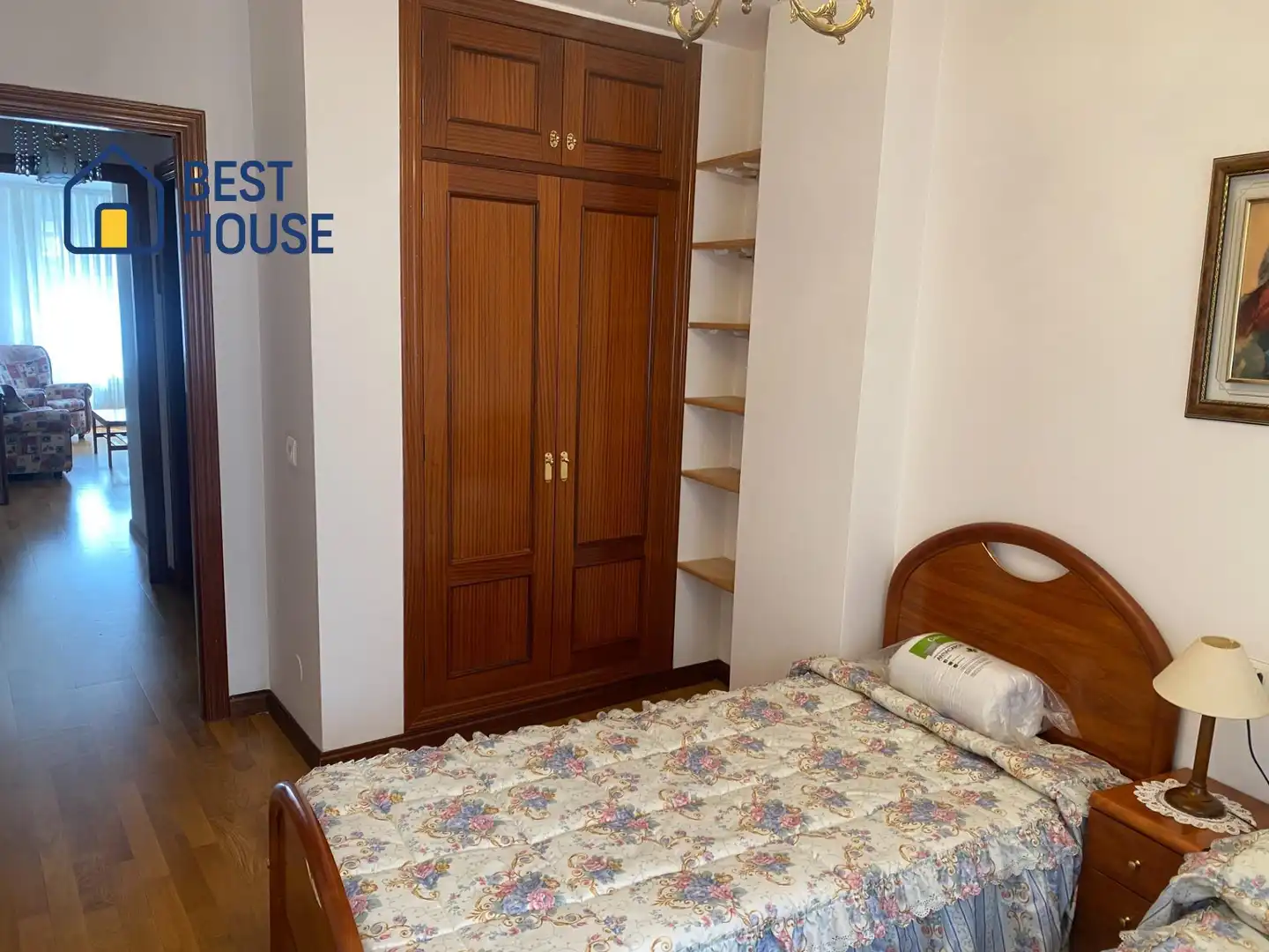 Schlafzimmer von Wohnungen zur Miete in León Capital  mit Heizung, Terrasse und Abstellraum