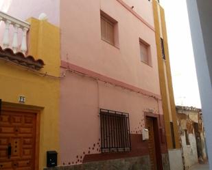 Vista exterior de Casa adosada en venda en Motril