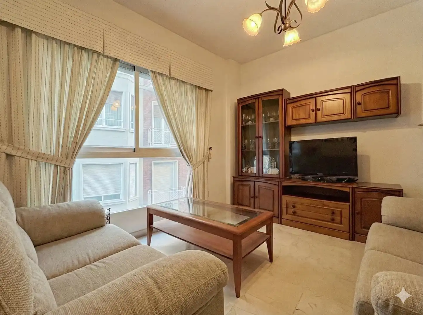 Appartamento con terrazza in vendita a Calle Médico Manero Mollà, imagen 7