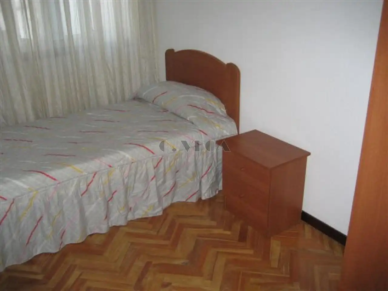 Bedroom of Flat for rent in Vigo   with Heating and Furnished