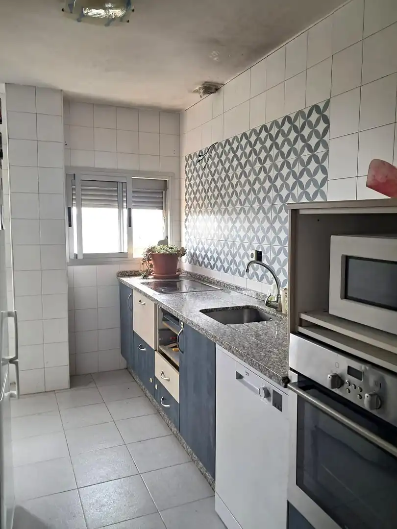 Cocina de Piso en venta en La Rinconada