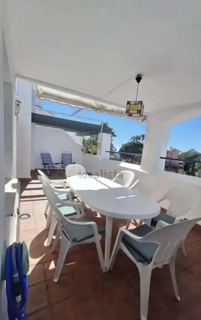 Terrassa de Pis en venda en Zahara de los Atunes amb Aire condicionat, Piscina i Balcó