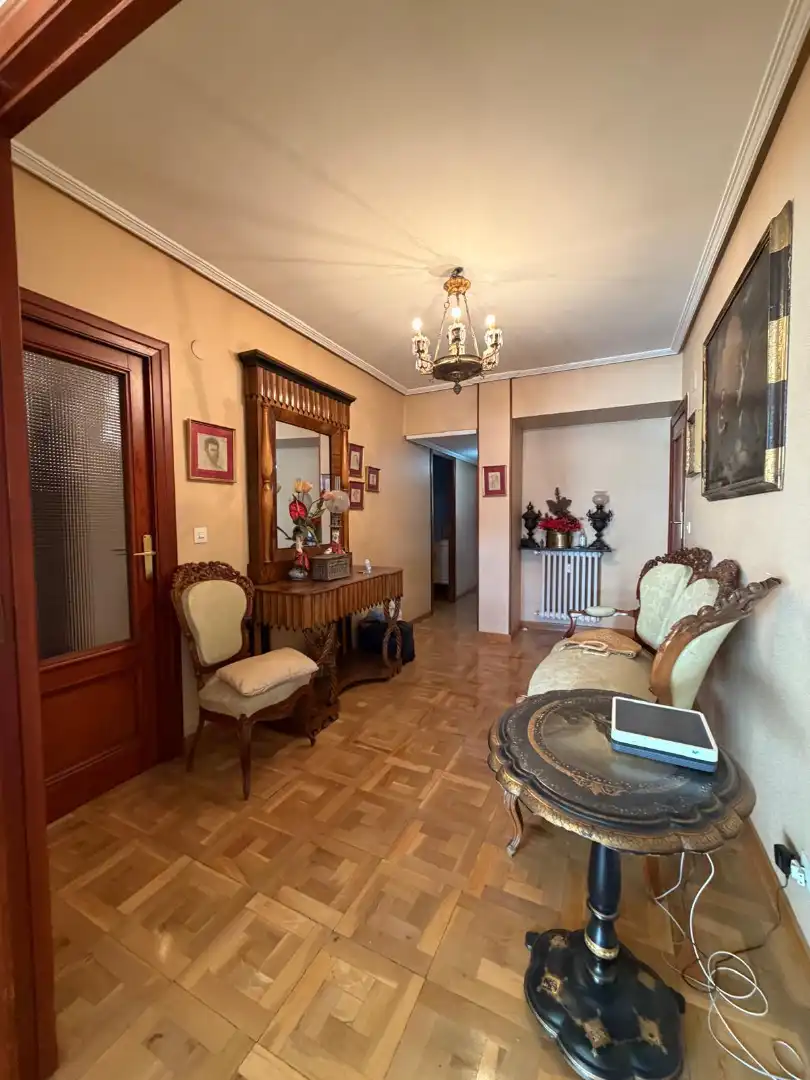 Flat with lift for sale in Plaza de la Universidad, imagen 9