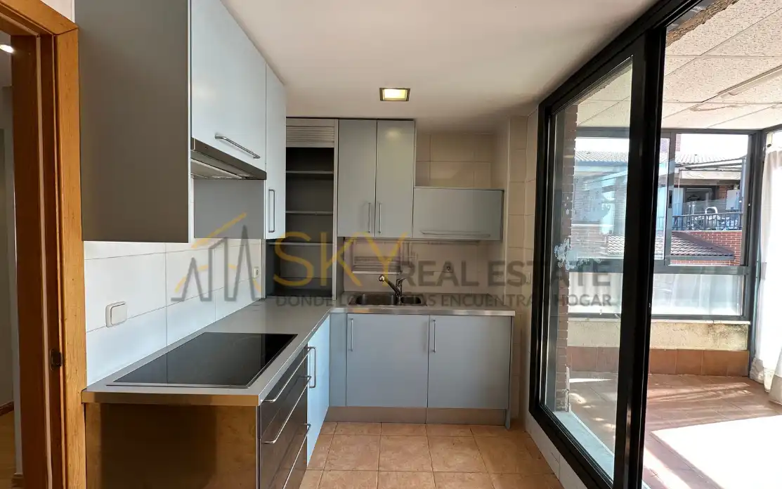 Kitchen of Attic for sale in Madrid  with Air Conditioner, Heating and Terrace