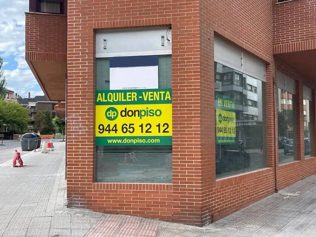 Local comercial en venda a Las Arenas