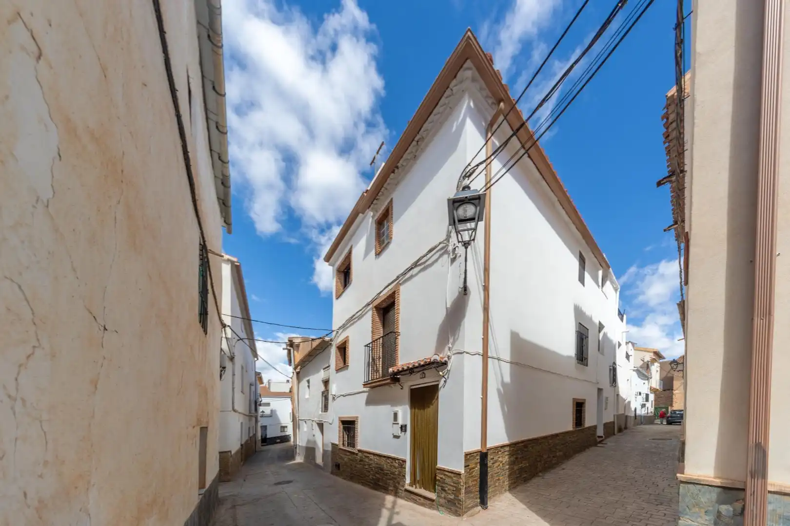 Vista exterior de Casa adosada en venda en Aldeire