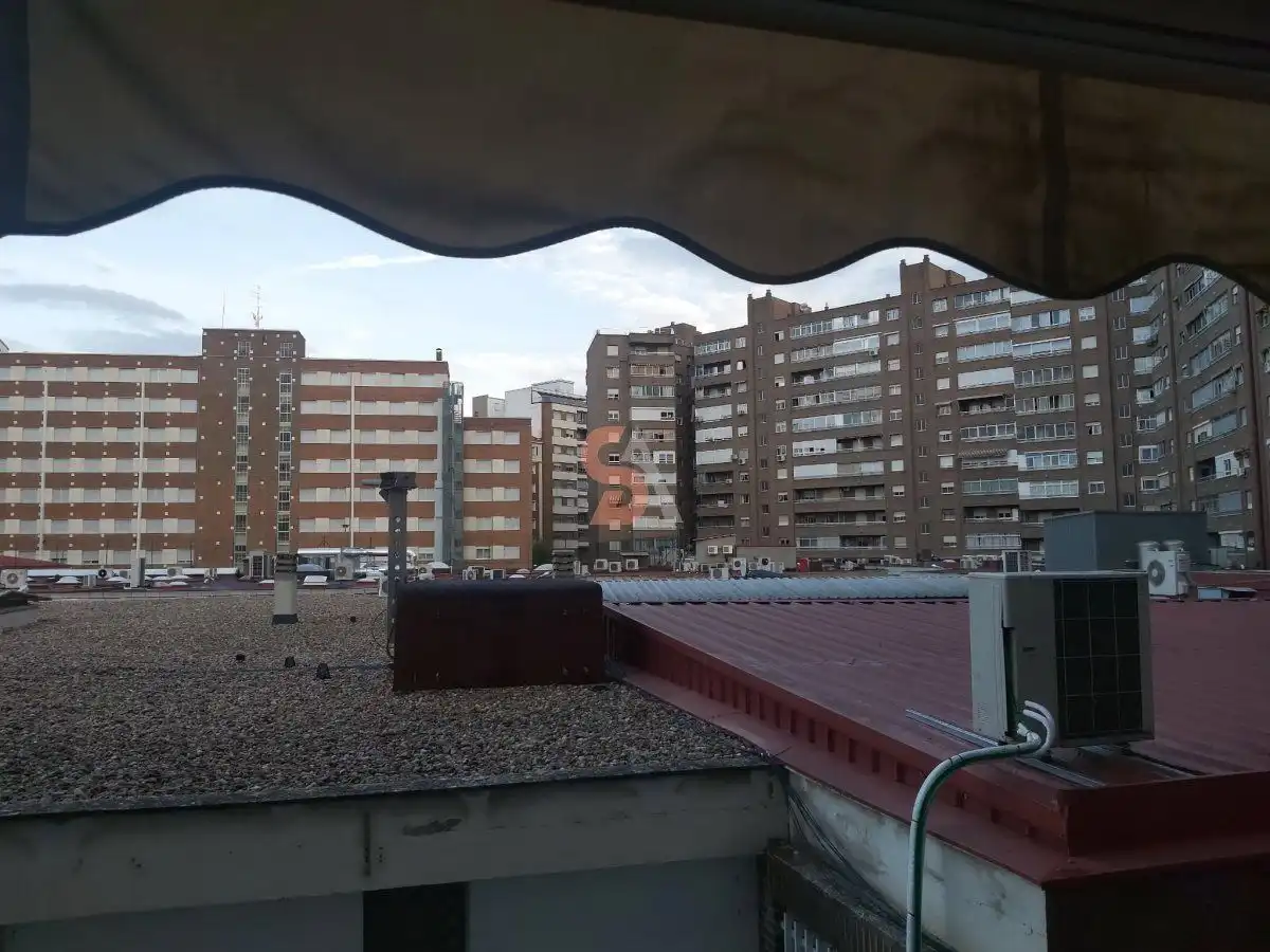 Pis amb ascensor de lloguer a FERROCARRIL, imagen 18