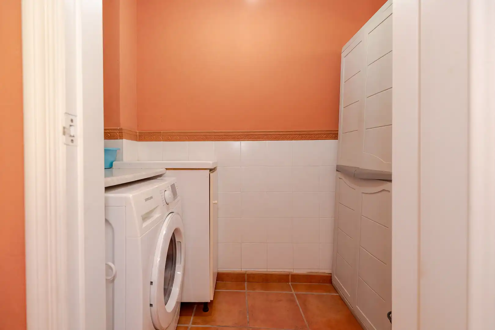 Kitchen of Flat for sale in Marbella  with Air Conditioner, Heating and Terrace