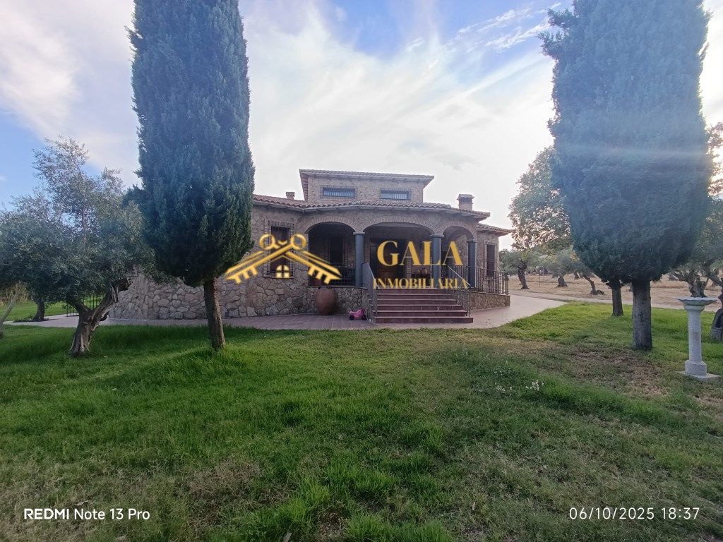 House or chalet for sale in Valdesalor - Rincón de Ballesteros