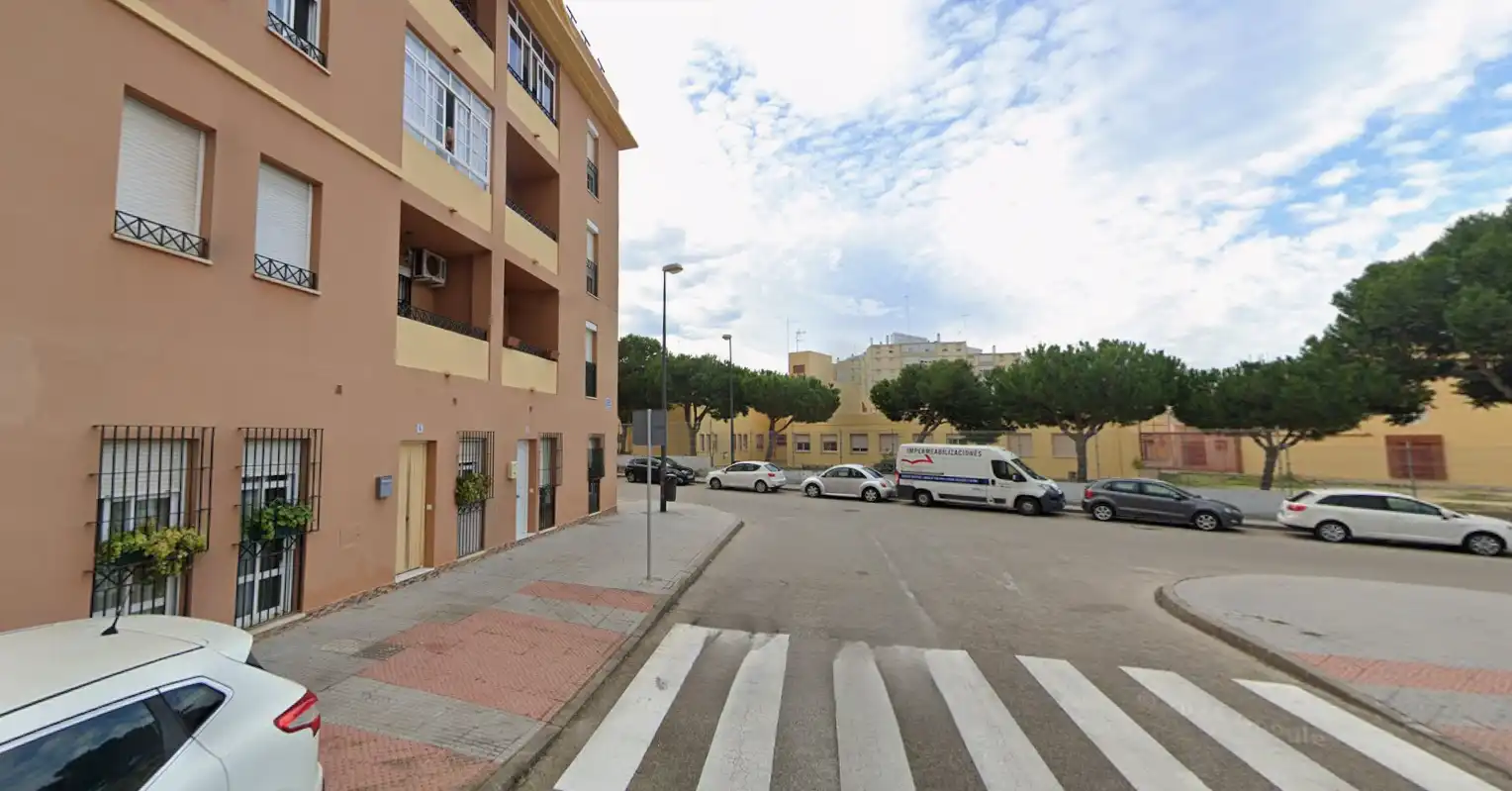 Vista exterior de Pis en venda en San Fernando