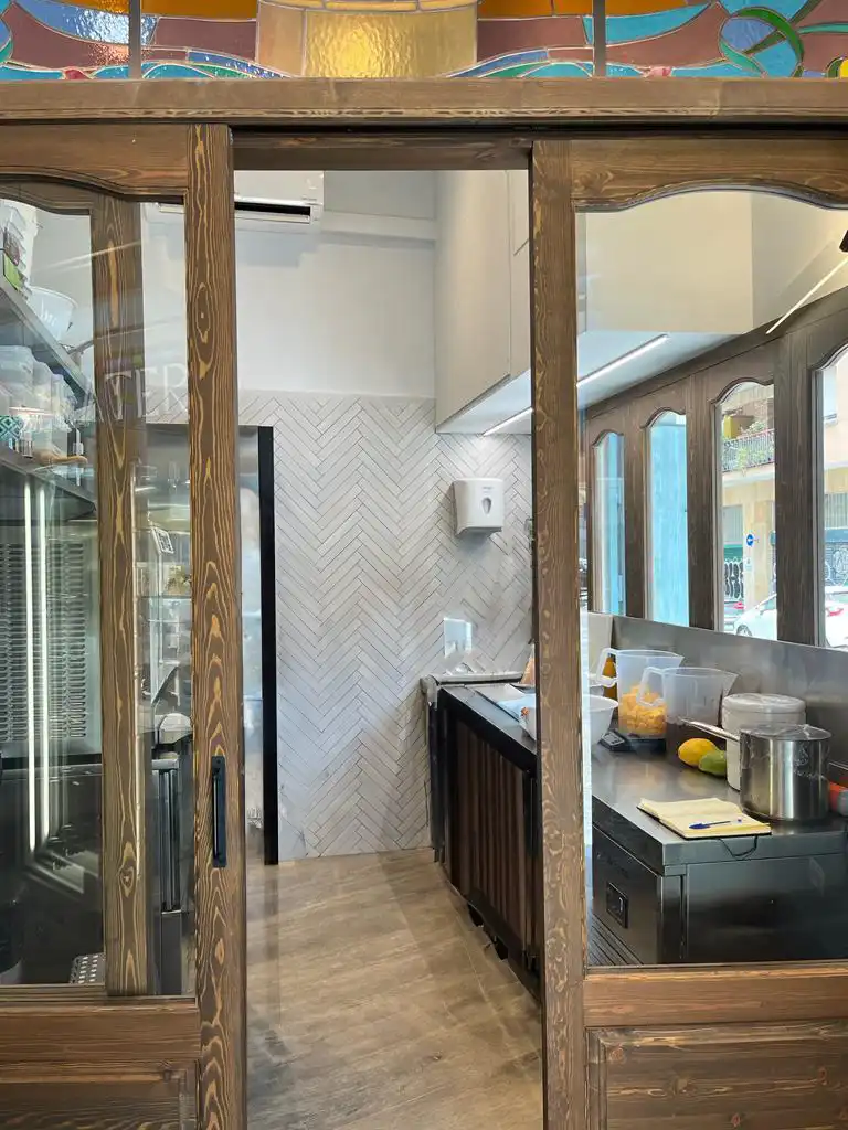 Business premises for sale in Sants - Montjuïc, imagen 4