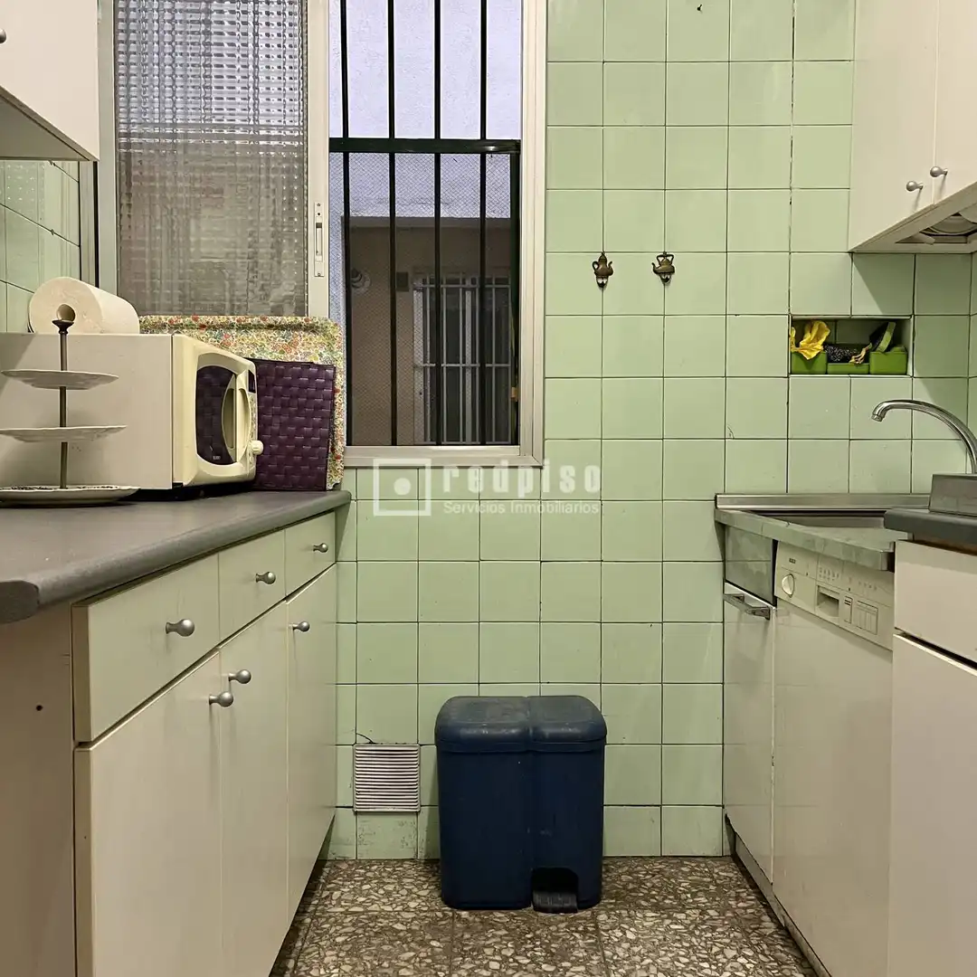 Kitchen of Flat for sale in Madrid  with Heating, Terrace and Furnished