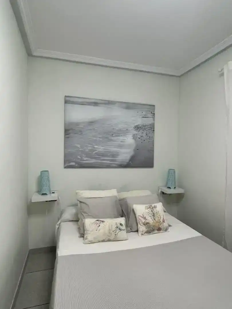 Dormitori de Casa o xalet de lloguer en Cartagena amb Aire condicionat, Jardí privat i Moblat