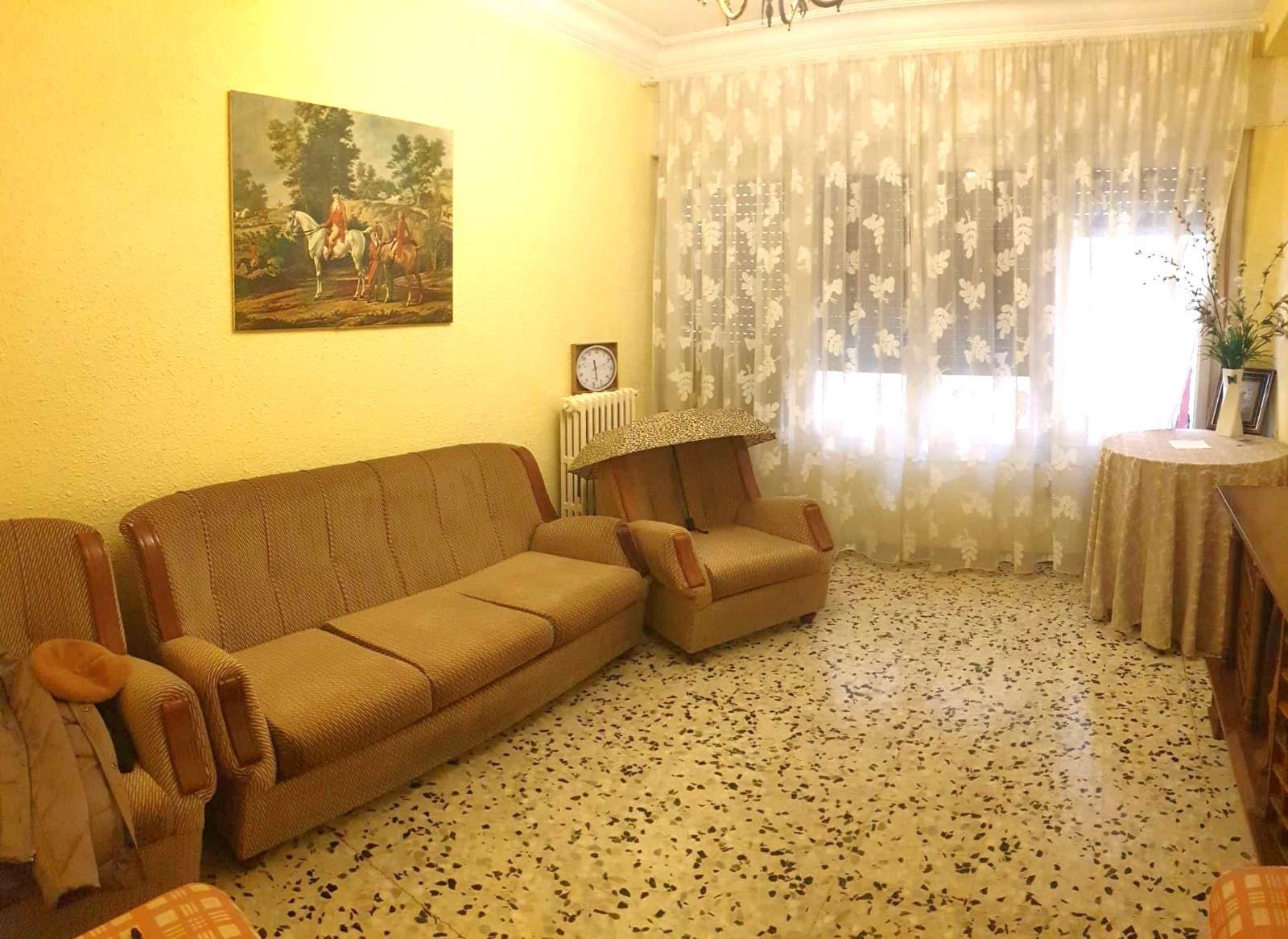 Sala de estar de Piso en venta en Calatayud con Calefacción y Terraza