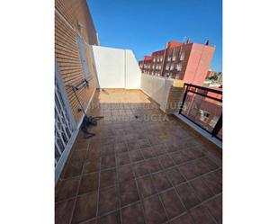 Terrassa de Àtic de lloguer en  Almería Capital amb Aire condicionat i Terrassa
